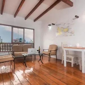 https://hostal-seymour.puertoayorahotels.com